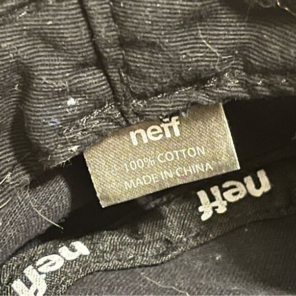 Kid's Neff Black & Grey Printed Bucket Hat - Picture 5 of 10